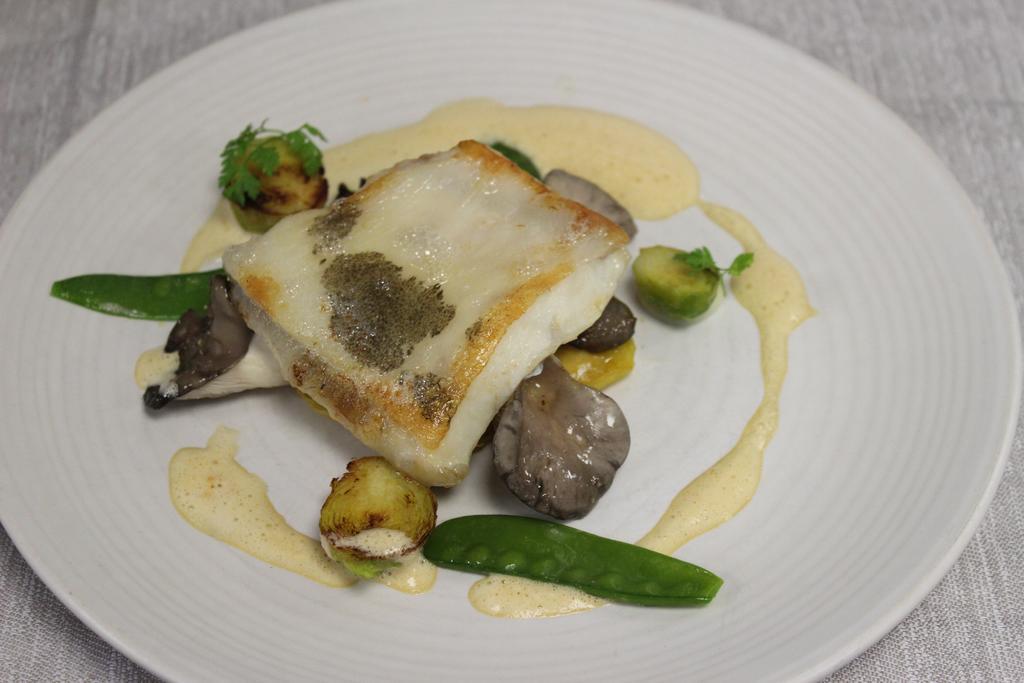 Logis Hotels Restaurants- Villa Des Bordes Cléry-Saint-André Buitenkant foto
