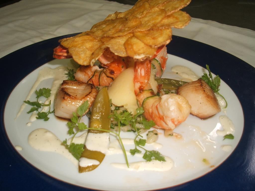 Logis Hotels Restaurants- Villa Des Bordes Cléry-Saint-André Buitenkant foto